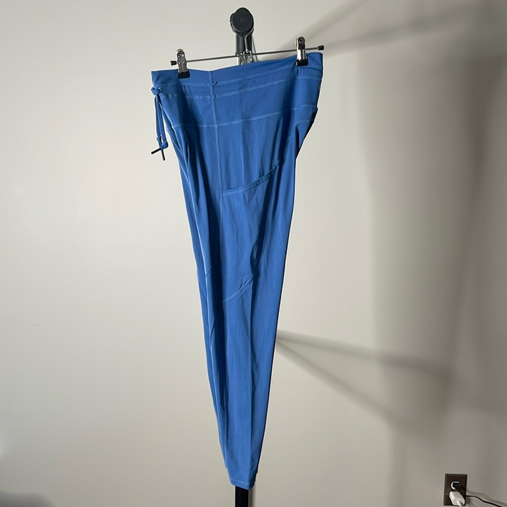 Zyia calm blue luxe drawstring